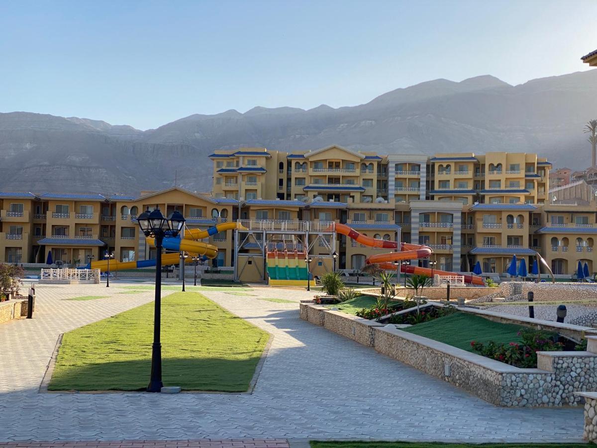 Aqua Caribbean Chalet Sokhna Айн Сохна Екстериор снимка